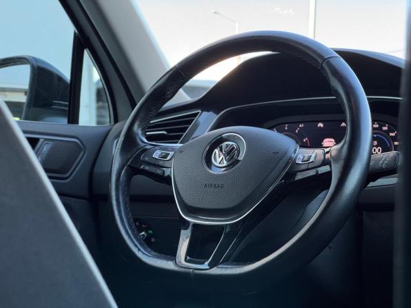 Volkswagen Tiguan II с пробегом 2020 года, цена 2 630 000 рублей, 155842 км, внедорожник, Автокод Объявления