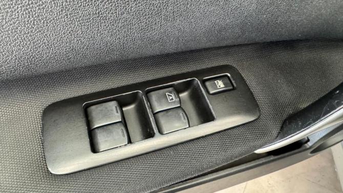 Nissan Qashqai I Рестайлинг с пробегом 2011 года, цена 999 500 рублей, 185001 км, внедорожник, Автокод Объявления