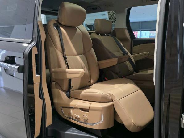 JAC RF8 с пробегом 2025 года, цена 4 499 000 рублей, 18 км, минивэн, Автокод Объявления