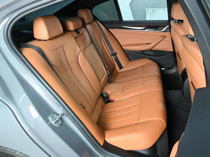 BMW 5 серии VII (G30/G31/G38) Рестайлинг Ростов-на-Дону  - изображение 7