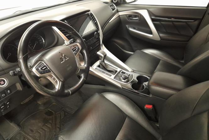 Mitsubishi Pajero Sport III с пробегом 2017 года, цена 2 999 000 рублей, 132000 км, внедорожник, Автокод Объявления