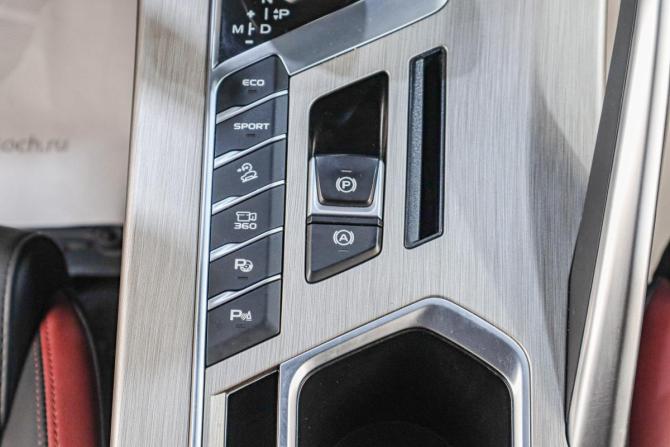 Geely Coolray I Рестайлинг с пробегом 2024 года, цена 1 899 000 рублей, 33700 км, внедорожник, Автокод Объявления