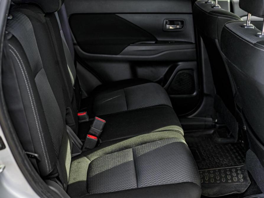 Mitsubishi Outlander III Рестайлинг 2 Санкт-Петербург  - изображение 13