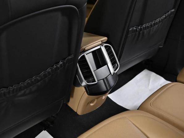 Porsche Cayenne II Рестайлинг (958) с пробегом 2015 года, цена 3 149 000 рублей, 135000 км, внедорожник, Автокод Объявления