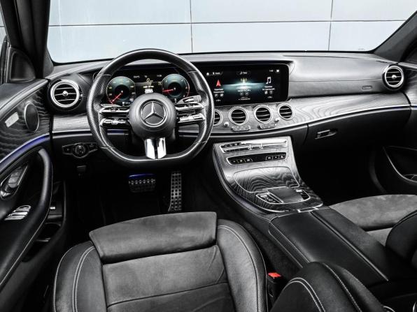 Mercedes-Benz E-Класс V (W213 S213 C238) Рестайлинг с пробегом 2020 года, цена 3 849 000 рублей, 177448 км, седан, Автокод Объявления
