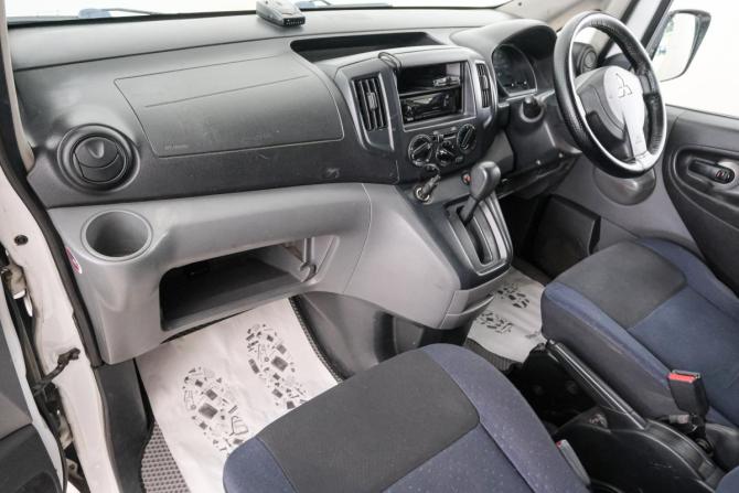 Mitsubishi Delica V с пробегом 2012 года, цена 1 049 000 рублей, 234958 км, минивэн, Автокод Объявления