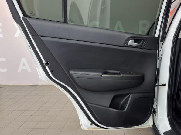Kia Sportage IV Рестайлинг с пробегом 2019 года, цена 2 349 000 рублей, 52061 км, внедорожник, Автокод Объявления