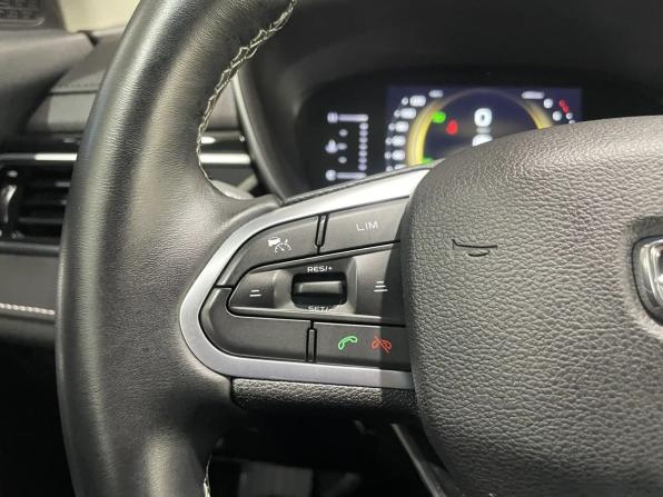 Geely Atlas Pro с пробегом 2023 года, цена 1 895 000 рублей, 80930 км, внедорожник, Автокод Объявления