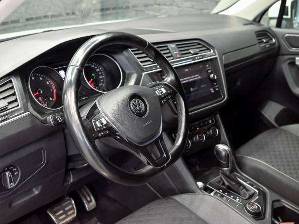 Volkswagen Tiguan II с пробегом 2018 года, цена 2 800 000 рублей, 155892 км, внедорожник, Автокод Объявления