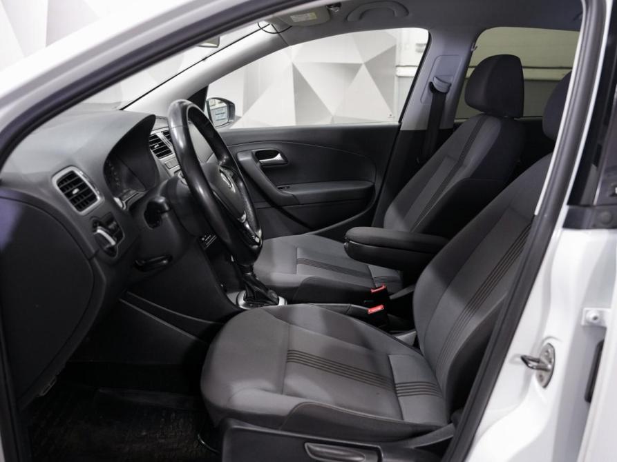 Volkswagen Polo V Рестайлинг Ульяновск  - изображение 10