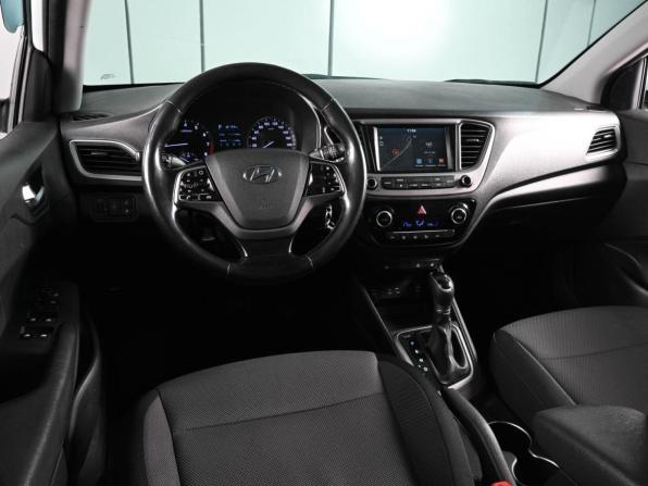 Hyundai Solaris II с пробегом 2018 года, цена 1 460 000 рублей, 153449 км, седан, Автокод Объявления