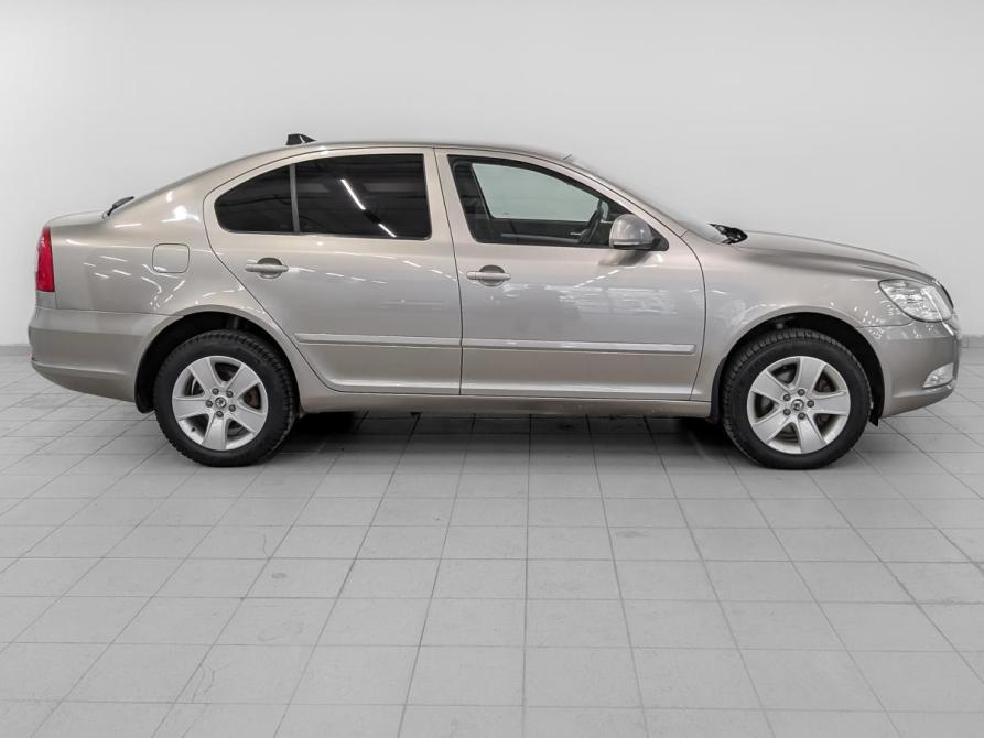 Skoda Octavia II (A5) Рестайлинг Москва  - изображение 4