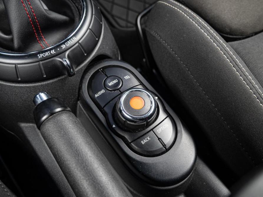 Mini Hatch III (F55/F56) Краснодар  - изображение 14