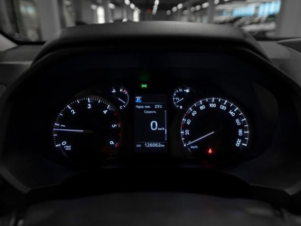 Toyota Land Cruiser Prado 150 Series Рестайлинг 2 с пробегом 2019 года, цена 4 900 000 рублей, 126064 км, внедорожник, Автокод Объявления