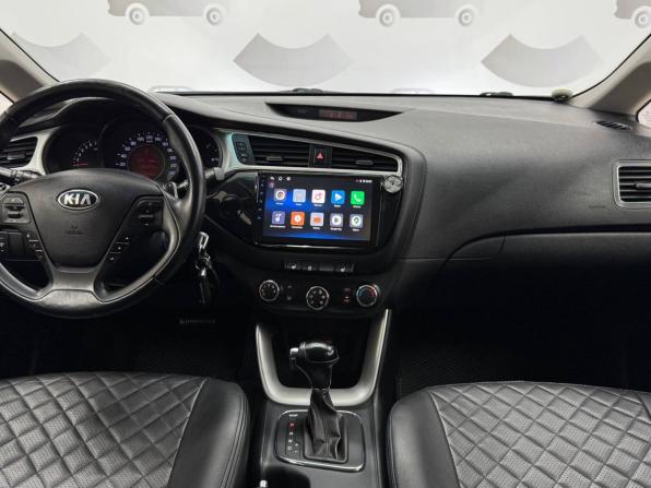 Kia Ceed III с пробегом 2018 года, цена 1 300 000 рублей, 112943 км, универсал, Автокод Объявления
