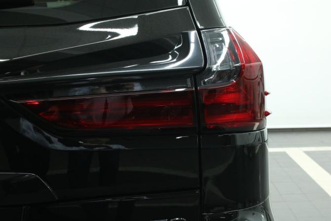 Lexus LX III Рестайлинг 2 с пробегом 2021 года, цена 11 990 000 рублей, 111339 км, внедорожник, Автокод Объявления