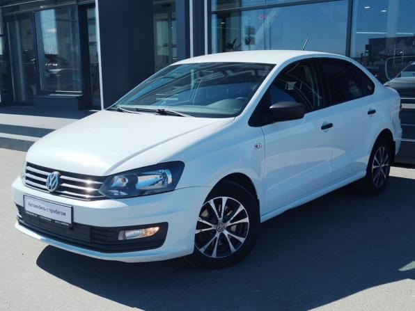 Volkswagen Polo V Рестайлинг с пробегом 2016 года, цена 1 105 000 рублей, 127200 км, седан, Автокод Объявления