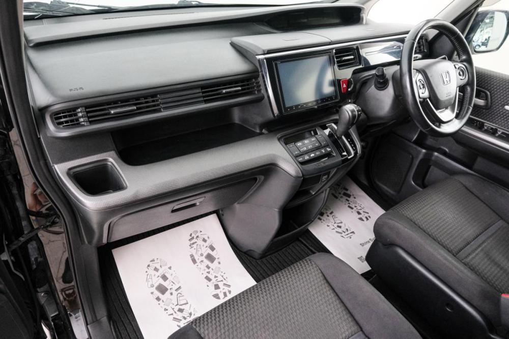 Honda Stepwgn V Красноярск  - изображение 13