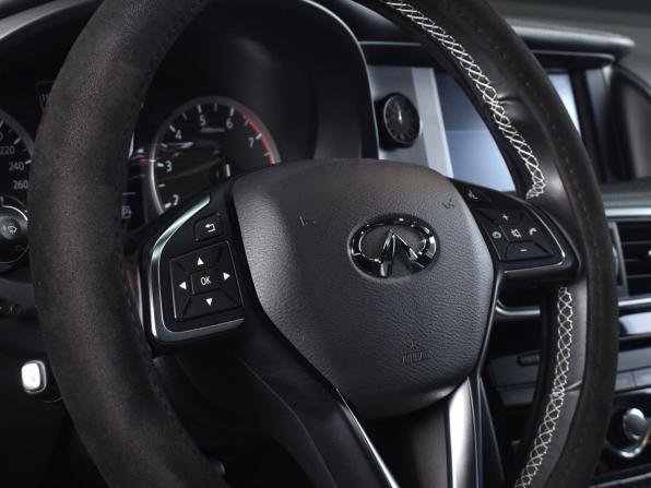 Infiniti Q30 с пробегом 2019 года, цена 2 974 995 рублей, 41696 км, хэтчбек, Автокод Объявления