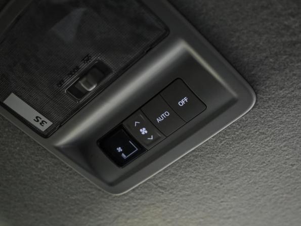 Toyota Fortuner II Рестайлинг с пробегом 2021 года, цена 4 399 000 рублей, 169050 км, внедорожник, Автокод Объявления