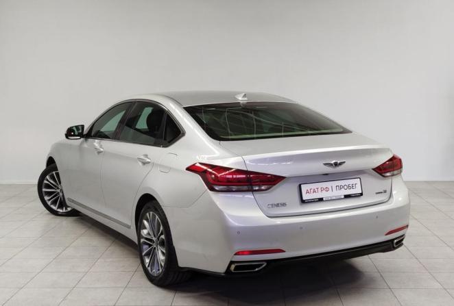 Hyundai Genesis II с пробегом 2015 года, цена 1 785 000 рублей, 183935 км, седан, Автокод Объявления