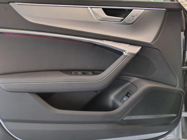 Audi A7 II (4K) с пробегом 2021 года, цена 5 700 000 рублей, 65612 км, лифтбек, Автокод Объявления