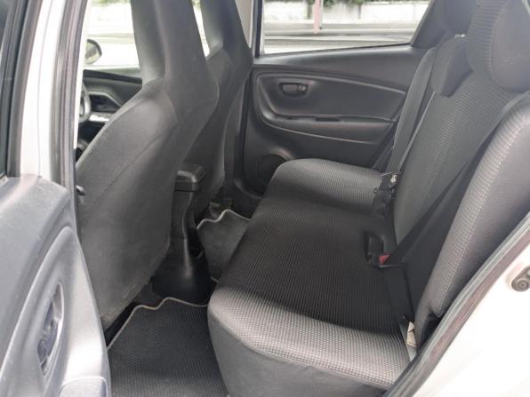 Toyota Vitz III (XP130) Рестайлинг с пробегом 2014 года, цена 859 900 рублей, 149000 км, хэтчбек, Автокод Объявления