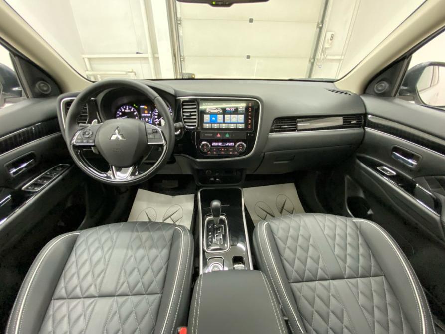 Mitsubishi Outlander III Рестайлинг 3 Энгельс  - изображение 25