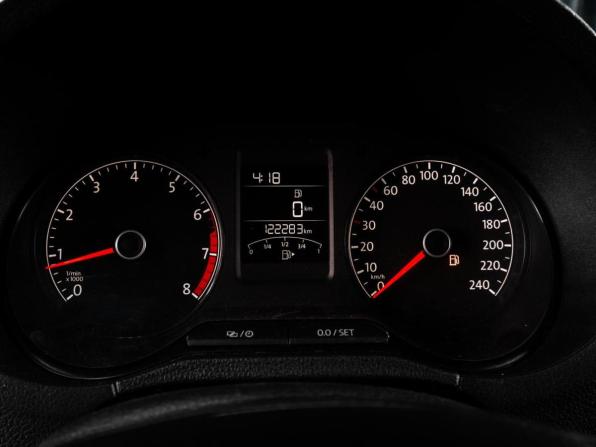 Volkswagen Polo V Рестайлинг с пробегом 2017 года, цена 1 279 000 рублей, 122283 км, седан, Автокод Объявления