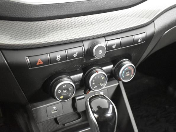 Lada (ВАЗ) Vesta I Рестайлинг (NG) с пробегом 2025 года, цена 1 669 900 рублей, 19040 км, универсал, Автокод Объявления