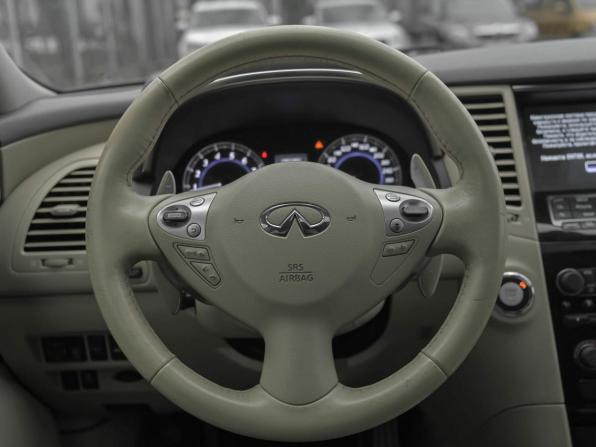 Infiniti QX70 с пробегом 2016 года, цена 2 120 000 рублей, 163861 км, внедорожник, Автокод Объявления
