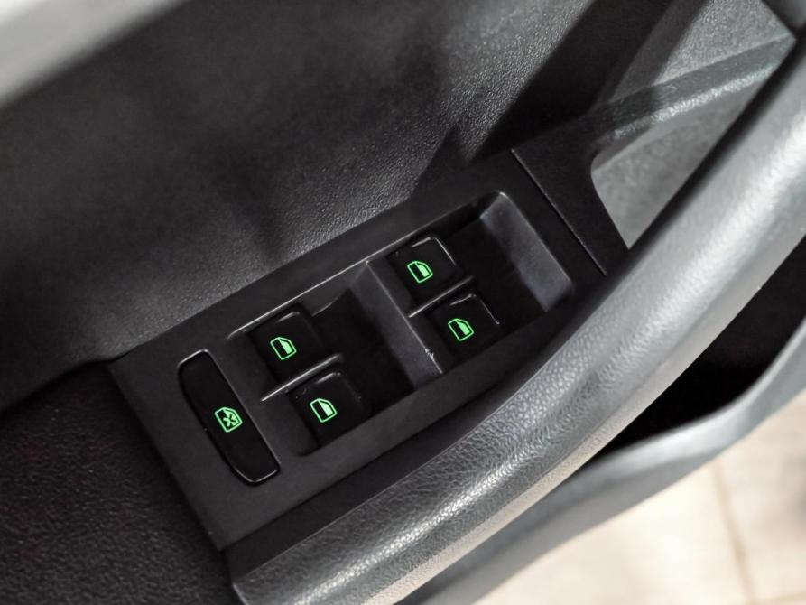 Skoda Octavia III (A7) Екатеринбург  - изображение 13