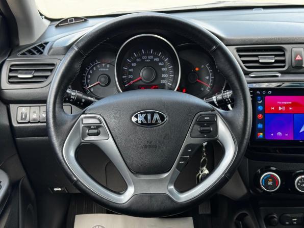 Kia Rio III Рестайлинг с пробегом 2015 года, цена 960 000 рублей, 149000 км, седан, Автокод Объявления