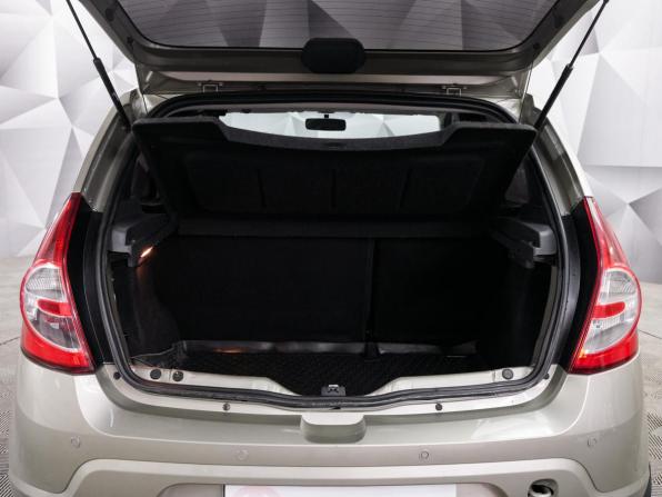 Renault Sandero I с пробегом 2012 года, цена 650 000 рублей, 162000 км, хэтчбек, Автокод Объявления