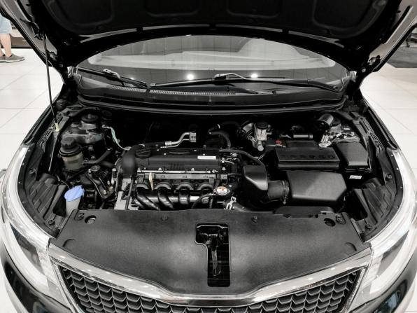 Kia Rio III Рестайлинг с пробегом 2017 года, цена 1 230 000 рублей, 92292 км, седан, Автокод Объявления