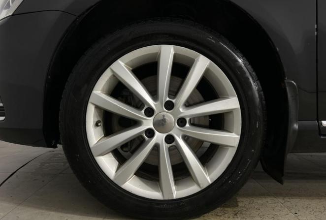 Volkswagen Passat B7 с пробегом 2013 года, цена 1 150 000 рублей, 281923 км, седан, Автокод Объявления
