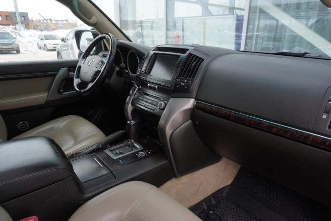 Toyota Land Cruiser 200 Series с пробегом 2010 года, цена 2 495 000 рублей, 323045 км, внедорожник, Автокод Объявления