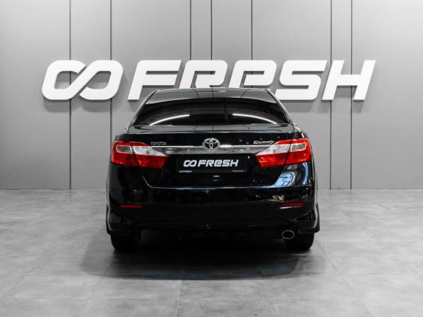 Toyota Camry VII (XV50) с пробегом 2012 года, цена 1 719 000 рублей, 202000 км, седан, Автокод Объявления