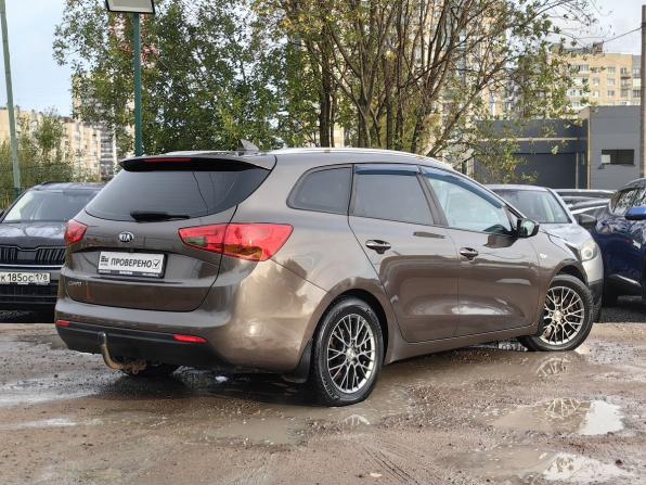 Kia Ceed II Рестайлинг с пробегом 2018 года, цена 1 119 000 рублей, 175329 км, универсал, Автокод Объявления