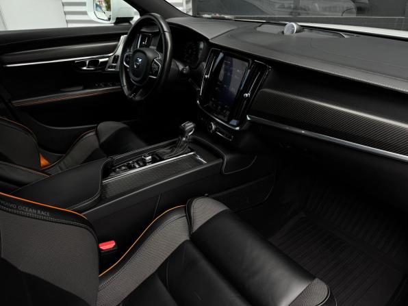 Volvo V90 Cross Country I с пробегом 2018 года, цена 3 190 000 рублей, 81821 км, универсал, Автокод Объявления