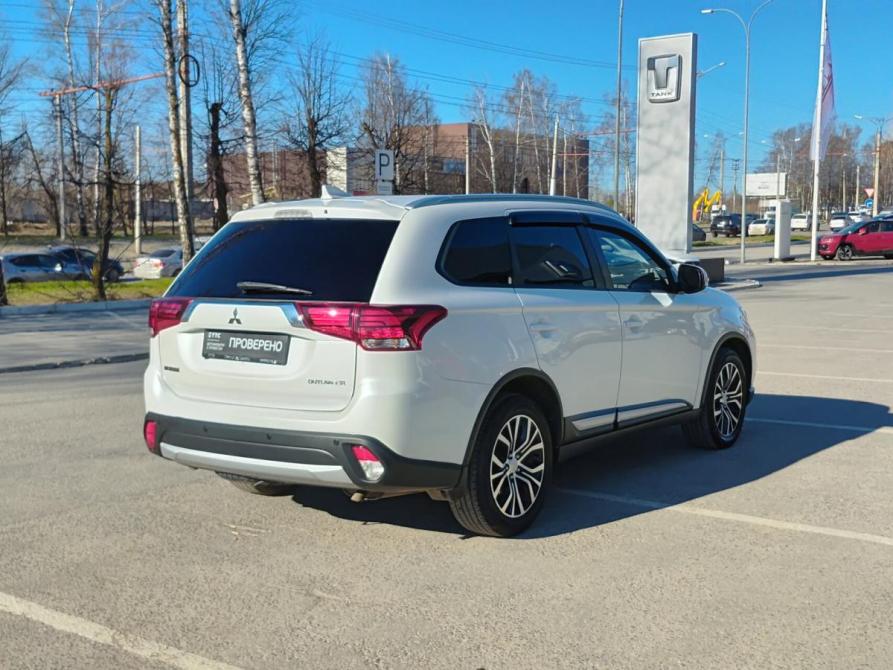 Mitsubishi Outlander III Рестайлинг 2 Чебоксары  - изображение 6