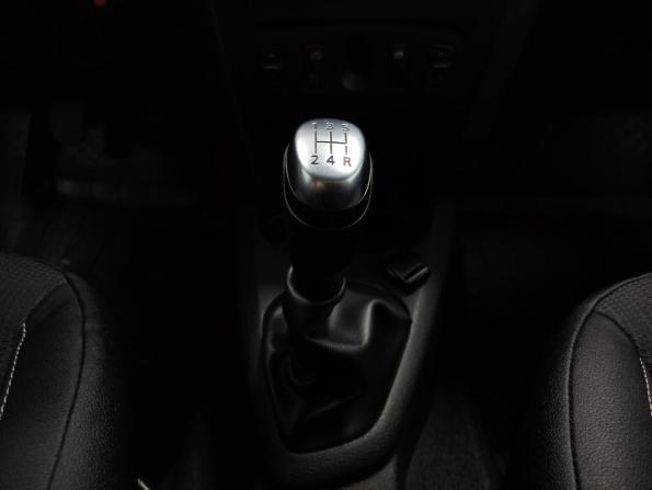 Renault Logan II Рестайлинг с пробегом 2021 года, цена 1 320 000 рублей, 33192 км, седан, Автокод Объявления