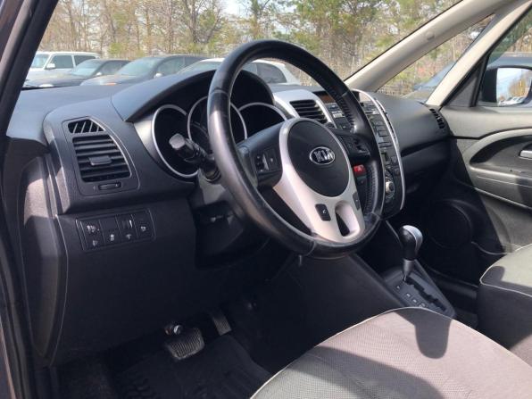 Kia Venga I Рестайлинг с пробегом 2014 года, цена 955 000 рублей, 204563 км, минивэн, Автокод Объявления