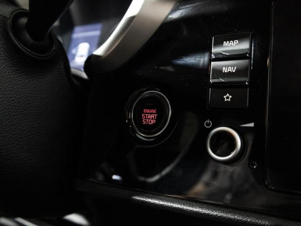 Kia Rio IV Рестайлинг с пробегом 2021 года, цена 1 799 585 рублей, 84600 км, седан, Автокод Объявления