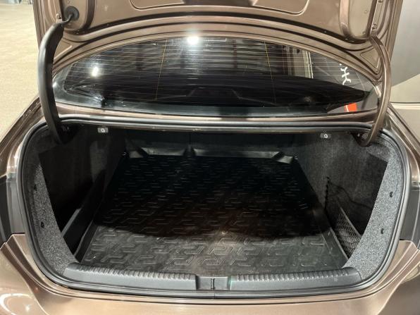 Volkswagen Jetta VI с пробегом 2012 года, цена 980 000 рублей, 180503 км, седан, Автокод Объявления