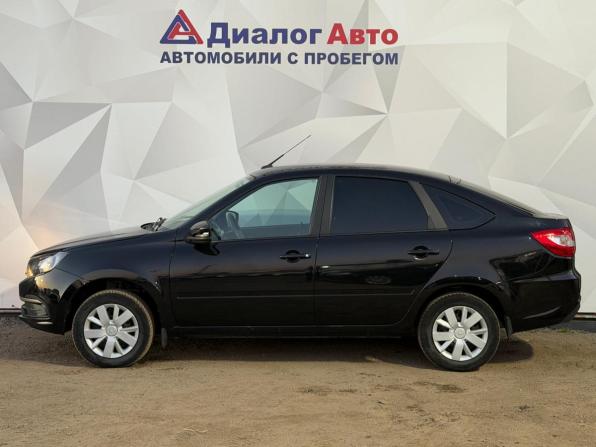 Lada (ВАЗ) Granta I Рестайлинг с пробегом 2022 года, цена 800 000 рублей, 16432 км, хэтчбек, Автокод Объявления