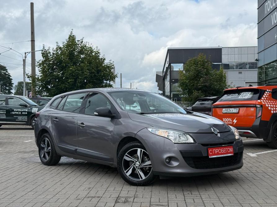 Renault Megane III Санкт-Петербург  - изображение 1