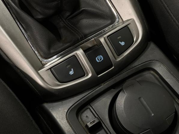 Chevrolet Captiva I Рестайлинг с пробегом 2012 года, цена 1 129 000 рублей, 114007 км, внедорожник, Автокод Объявления