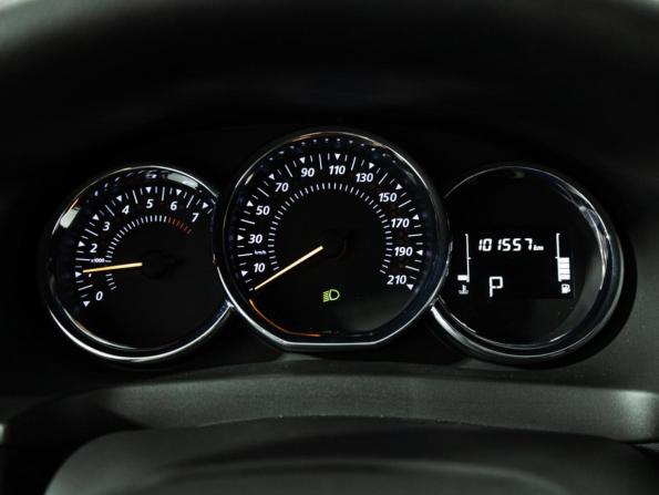 Renault Logan II Рестайлинг с пробегом 2021 года, цена 1 249 700 рублей, 101553 км, седан, Автокод Объявления