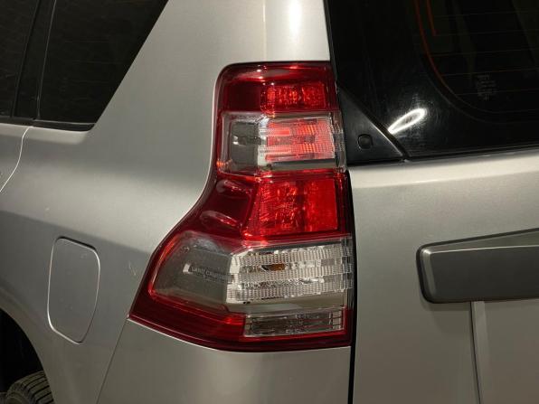 Toyota Land Cruiser Prado 150 Series Рестайлинг 1 с пробегом 2014 года, цена 2 850 000 рублей, 245081 км, внедорожник, Автокод Объявления